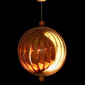 Enigmatic Spherical slitz