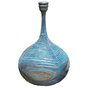 SCULPTURAL BLUE POTTERY IN PINEWOOD